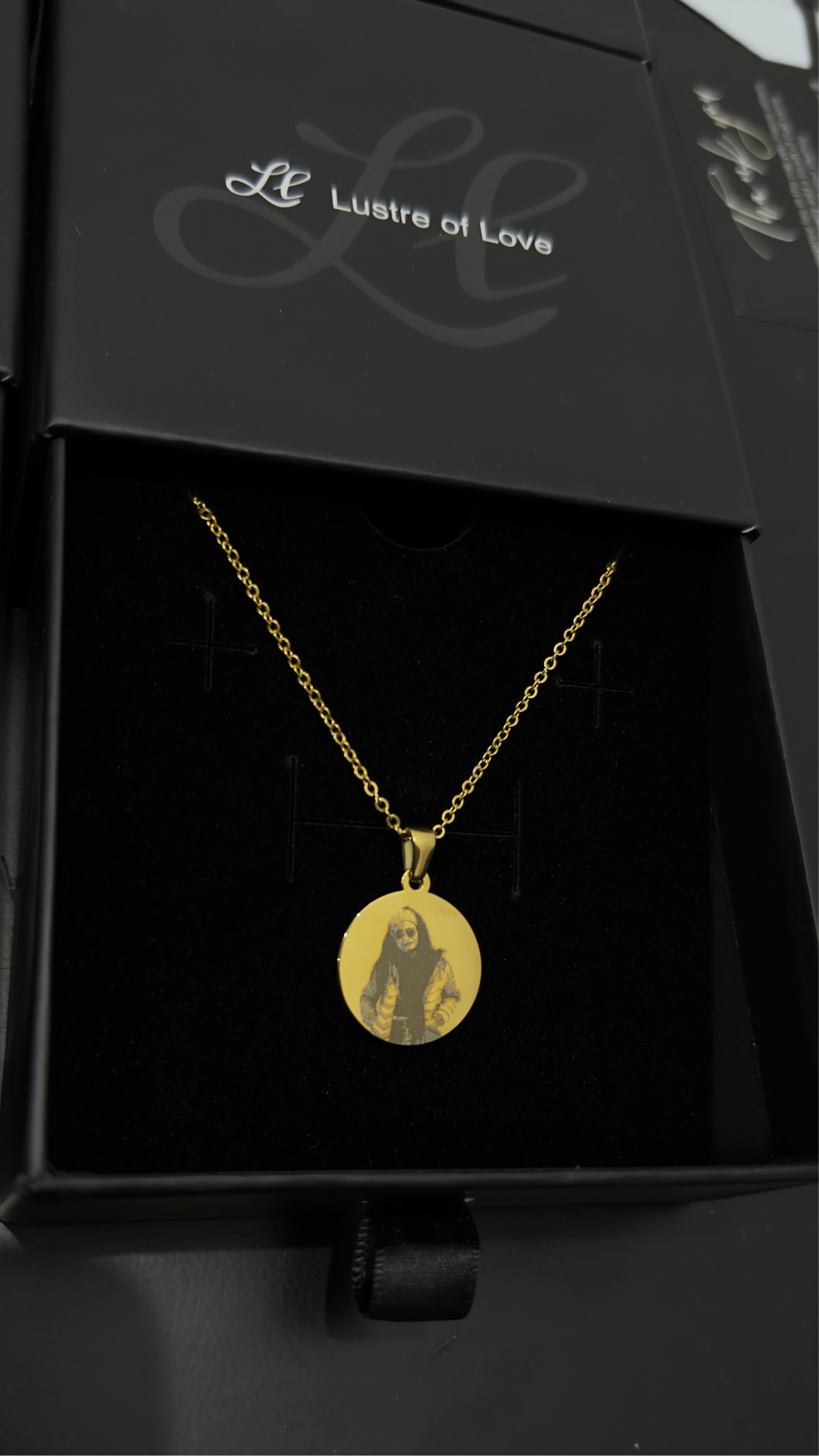 Gold custom round pendant necklace with engraved photo in black Lustre of Love gift box